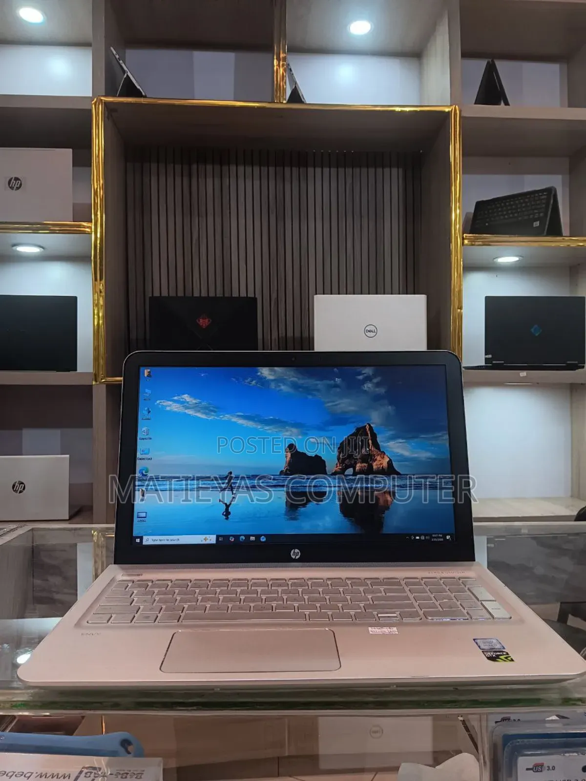 New Laptop HP Envy 15 8GB Intel Core i7 SSD 512GB