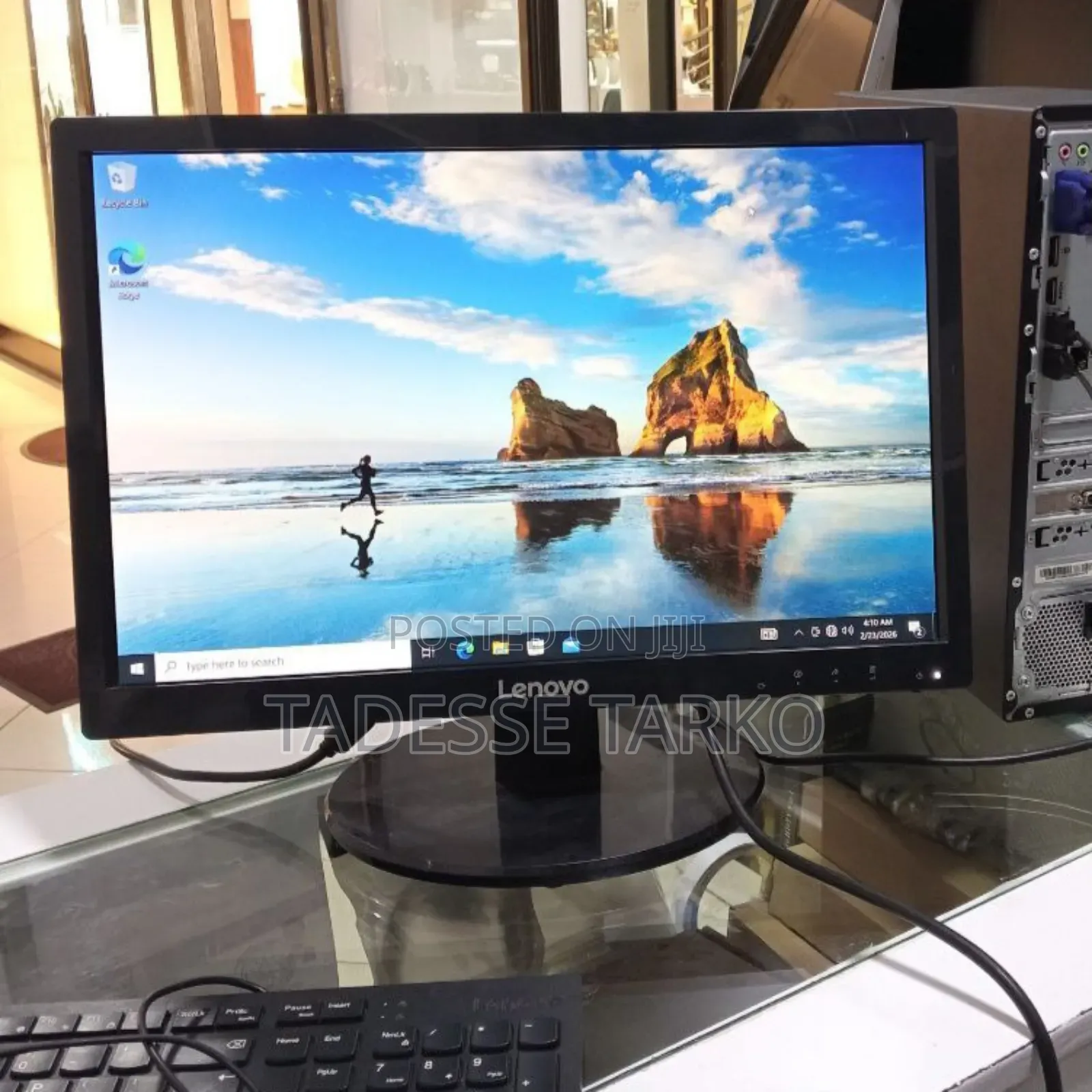 New Desktop Computer Lenovo 4GB Intel Core i3 SSD 500GB