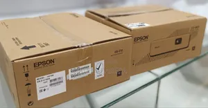 Brand New Packed With Cartoon Epson Projector Model : Co-W01 With