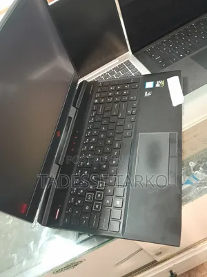 New Laptop HP Omen X 16GB Intel Core i5 SSD 512GB