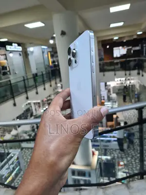 Apple iPhone 15 Pro Max 256 GB White