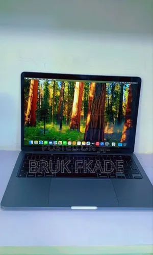 New Laptop Apple MacBook Pro M1 8GB Apple M1 Pro SSD 256GB