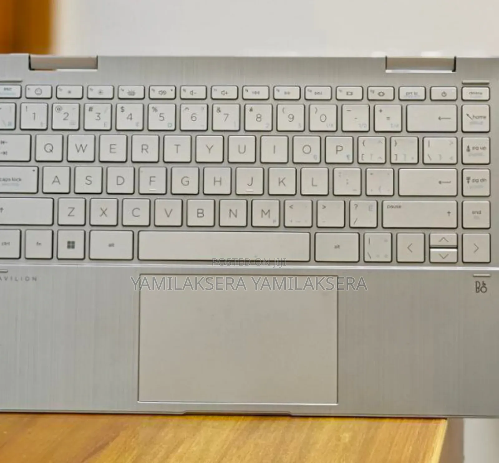 New Laptop HP Pavilion X360 8GB Intel Core i5 SSD 512GB