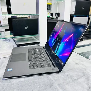 New Laptop Dell XPS 15 4GB Nvidia SSD 512GB