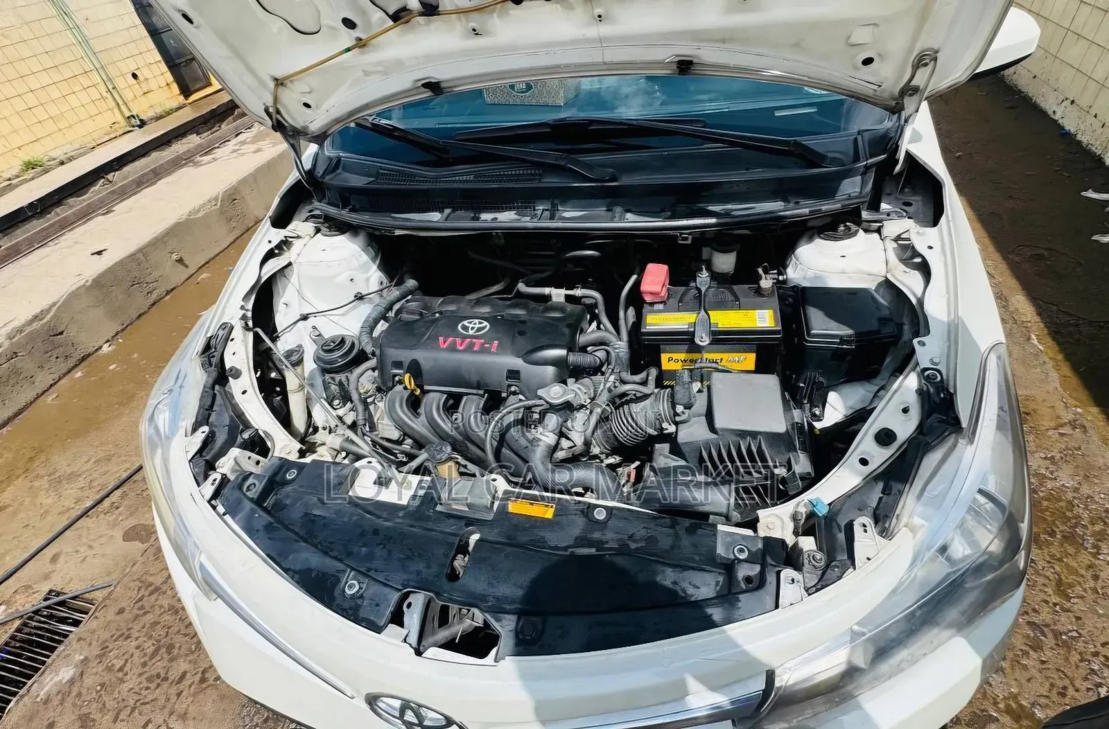 Toyota Yaris 2014 White