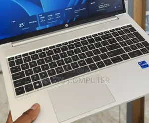 New Laptop HP ProBook 450 G9 16GB Intel Core i7 SSD 512GB