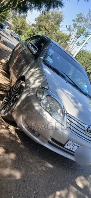 Toyota Corolla 2003 Silver