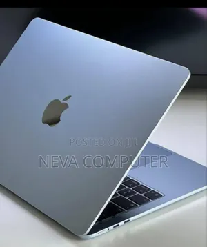 New Laptop Apple MacBook Air 2025 M4 15-inch 16GB Apple M4 SSD 256GB
