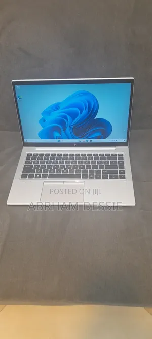 New Laptop HP EliteBook 840 G8 16GB Intel Core i7 SSD 512GB