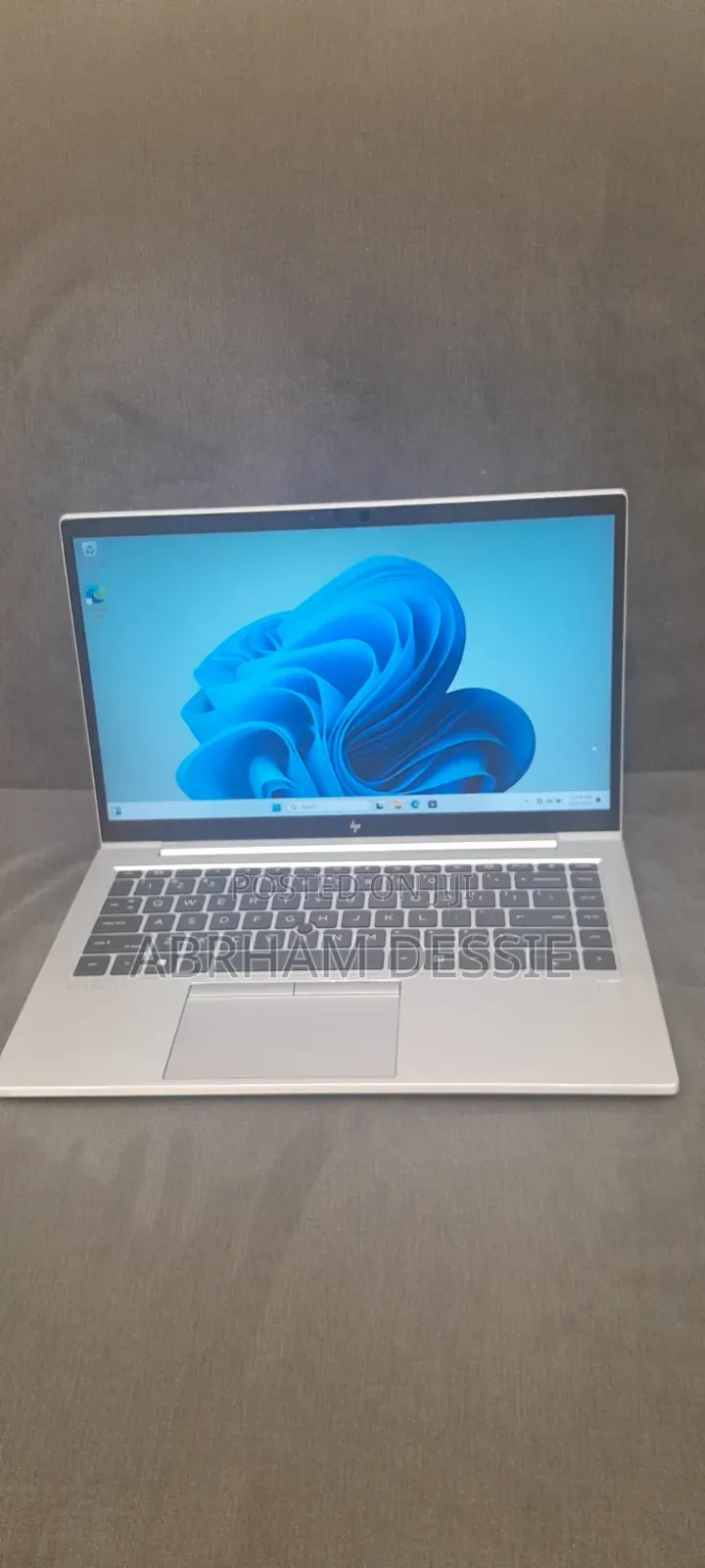 New Laptop HP EliteBook 840 G8 16GB Intel Core i7 SSD 512GB