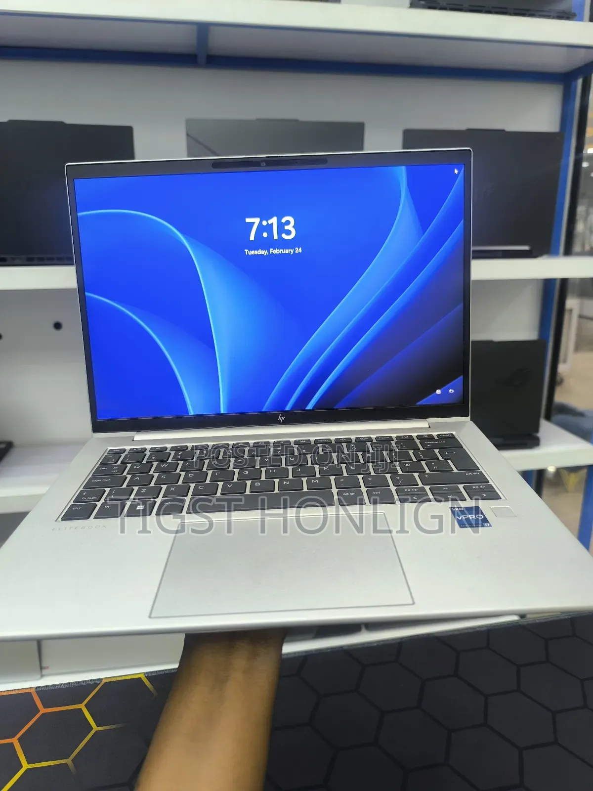 New Laptop HP EliteBook 840 G10 16GB Intel Core i7 SSD 512GB