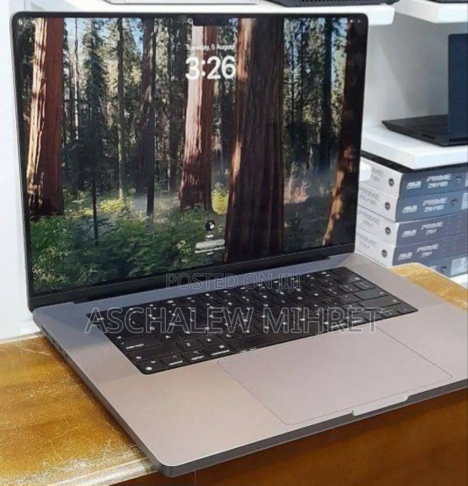 New Laptop Apple MacBook Pro M1 16GB Apple M1 Pro SSD 1T