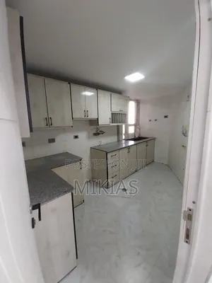 3bdrm Apartment in Bole for rent