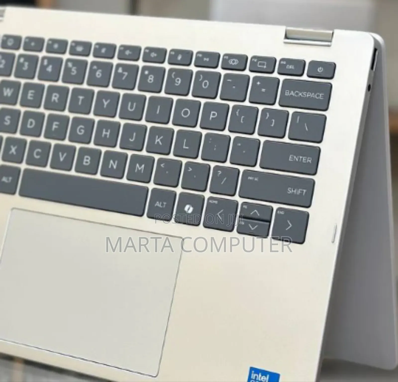 New Laptop HP OmniBook 5 Flip 16GB Intel Core i7 SSD 512GB