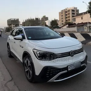 Volkswagen ID.6 2023 White