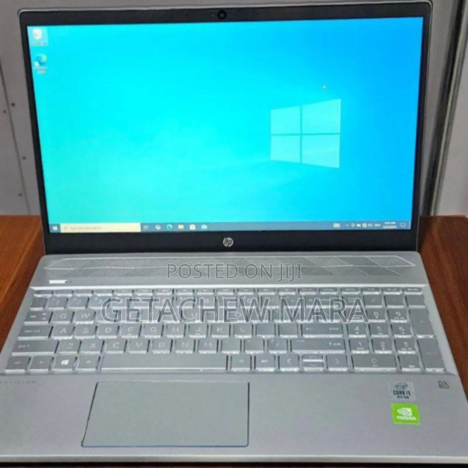 New Laptop HP Pavilion 15 8GB Intel Core i5 SSD 256GB