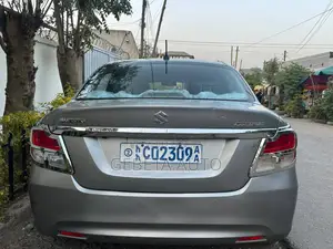 Suzuki Dzire 2022 Silver