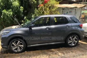 Toyota Raize 2022 Gray