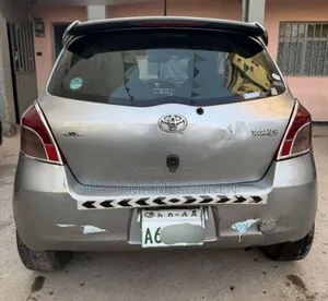 Toyota Yaris 2006 Silver