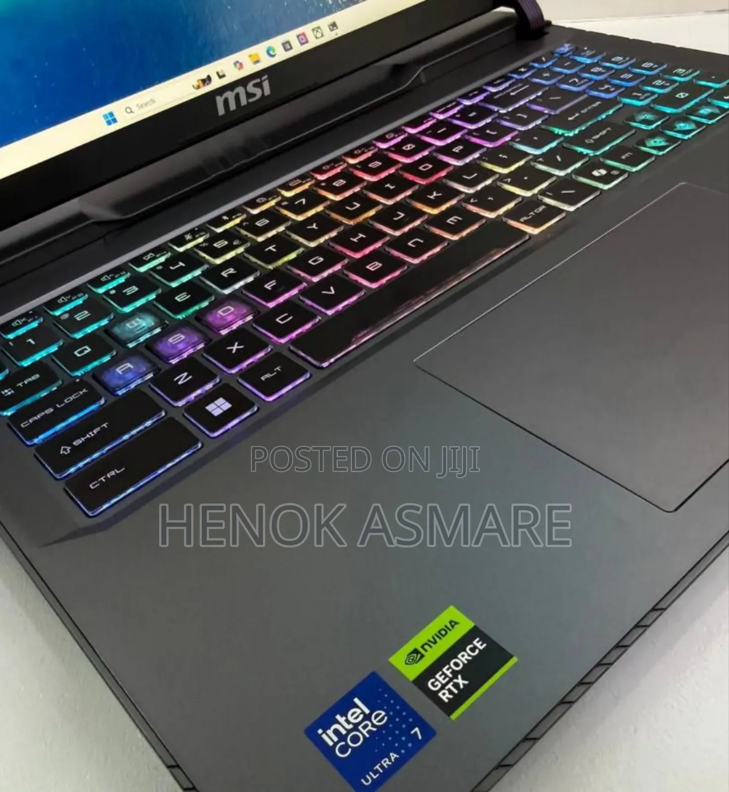 New Laptop MSI Vector 16 HX AI A2XWIG 32GB Intel Core Ultra 7 SSD 1T