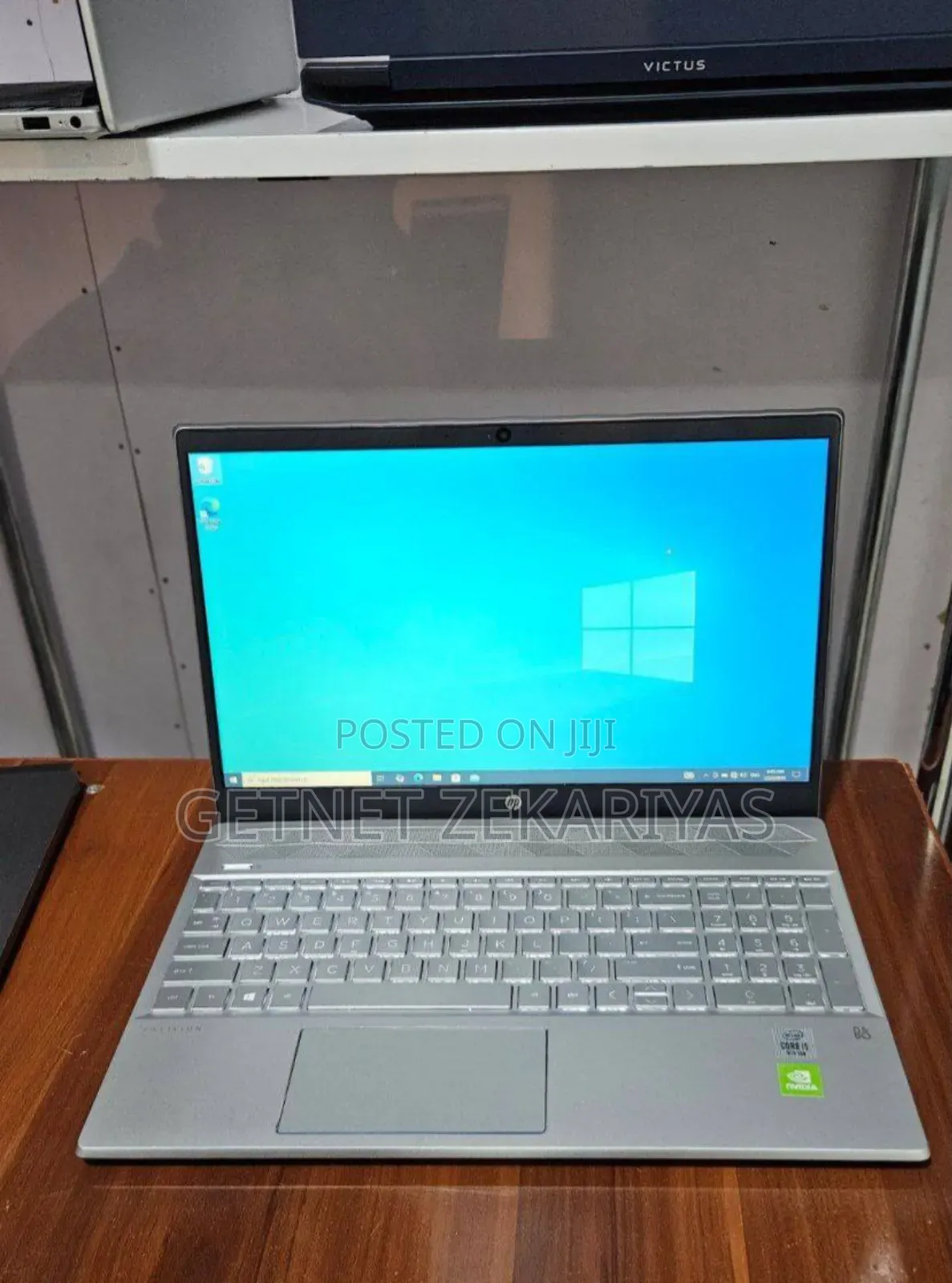 New Laptop HP Pavilion 15 8GB Intel Core i5 SSD 256GB