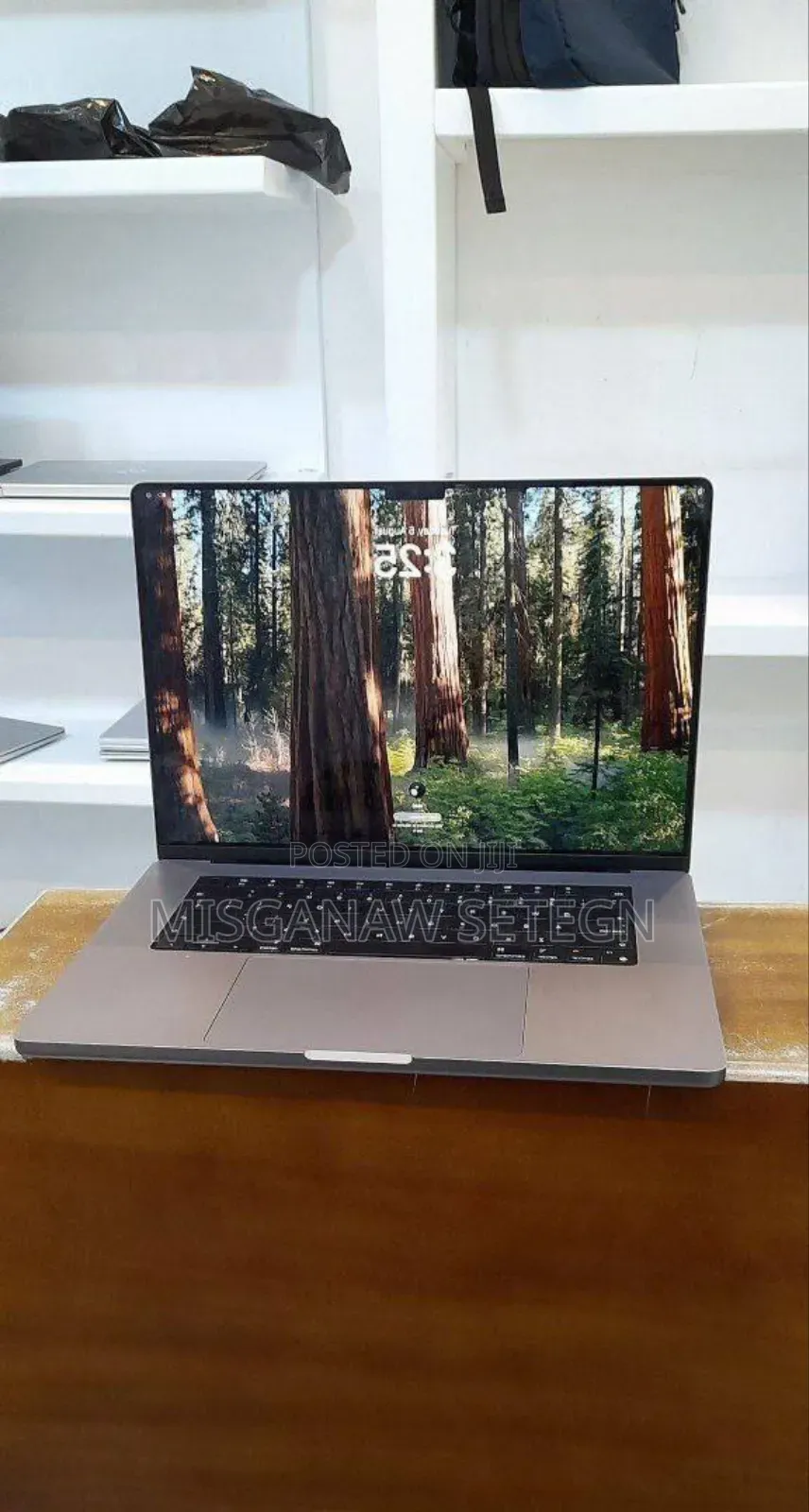 New Laptop Apple MacBook Pro M1 16GB Apple M1 SSD 1T