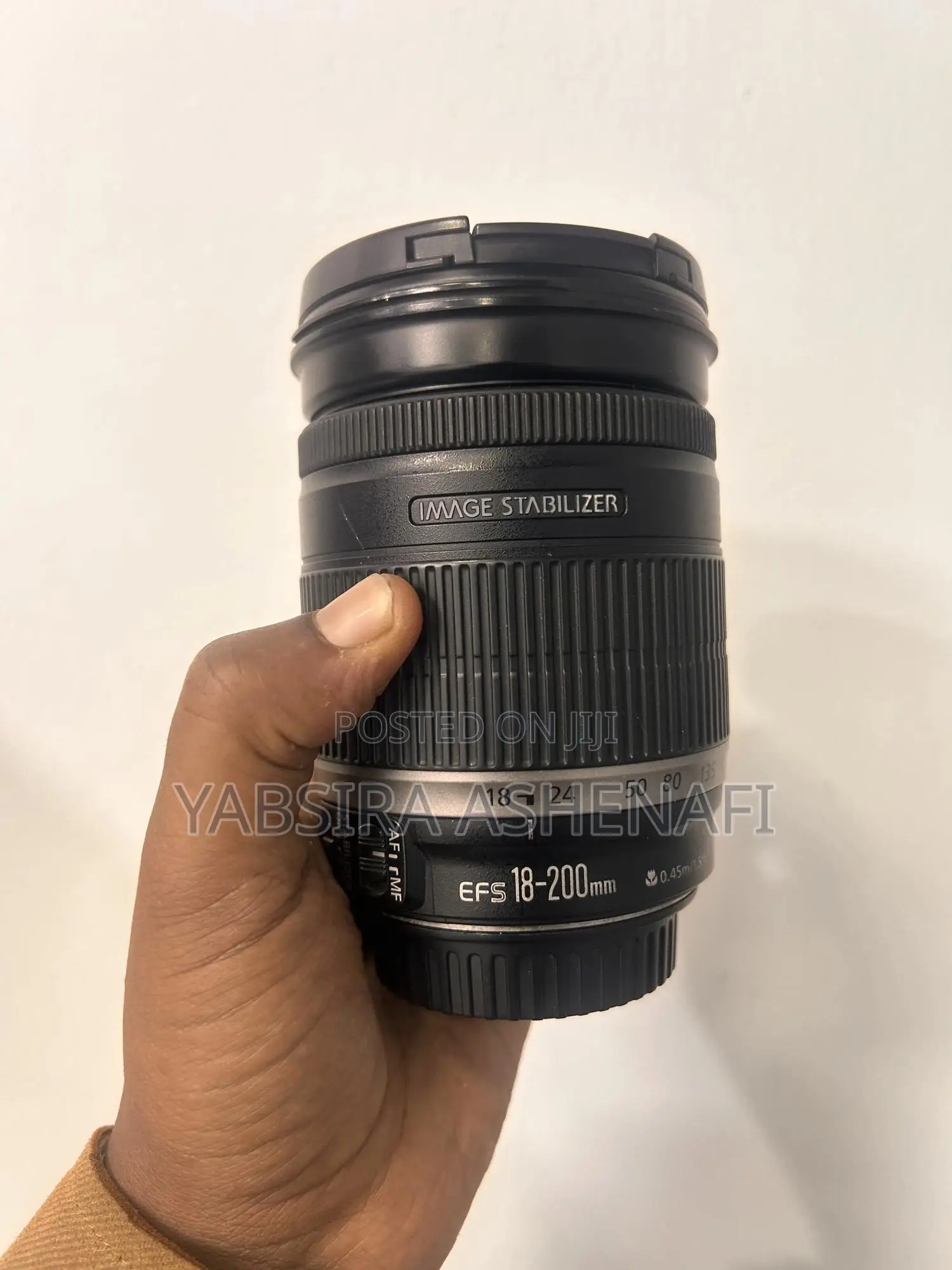 Canon 18-200mm Lens
