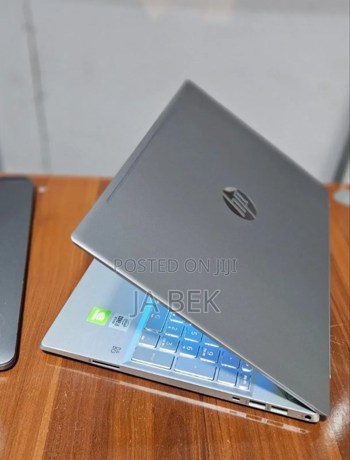 New Laptop HP Pavilion 15 8GB Intel Core i5 SSD 256GB