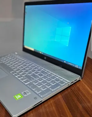 New Laptop HP Pavilion 15 8GB Intel Core i5 SSD 256GB