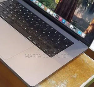 New Laptop Apple MacBook Pro M1 16GB Apple M1 SSD 1T