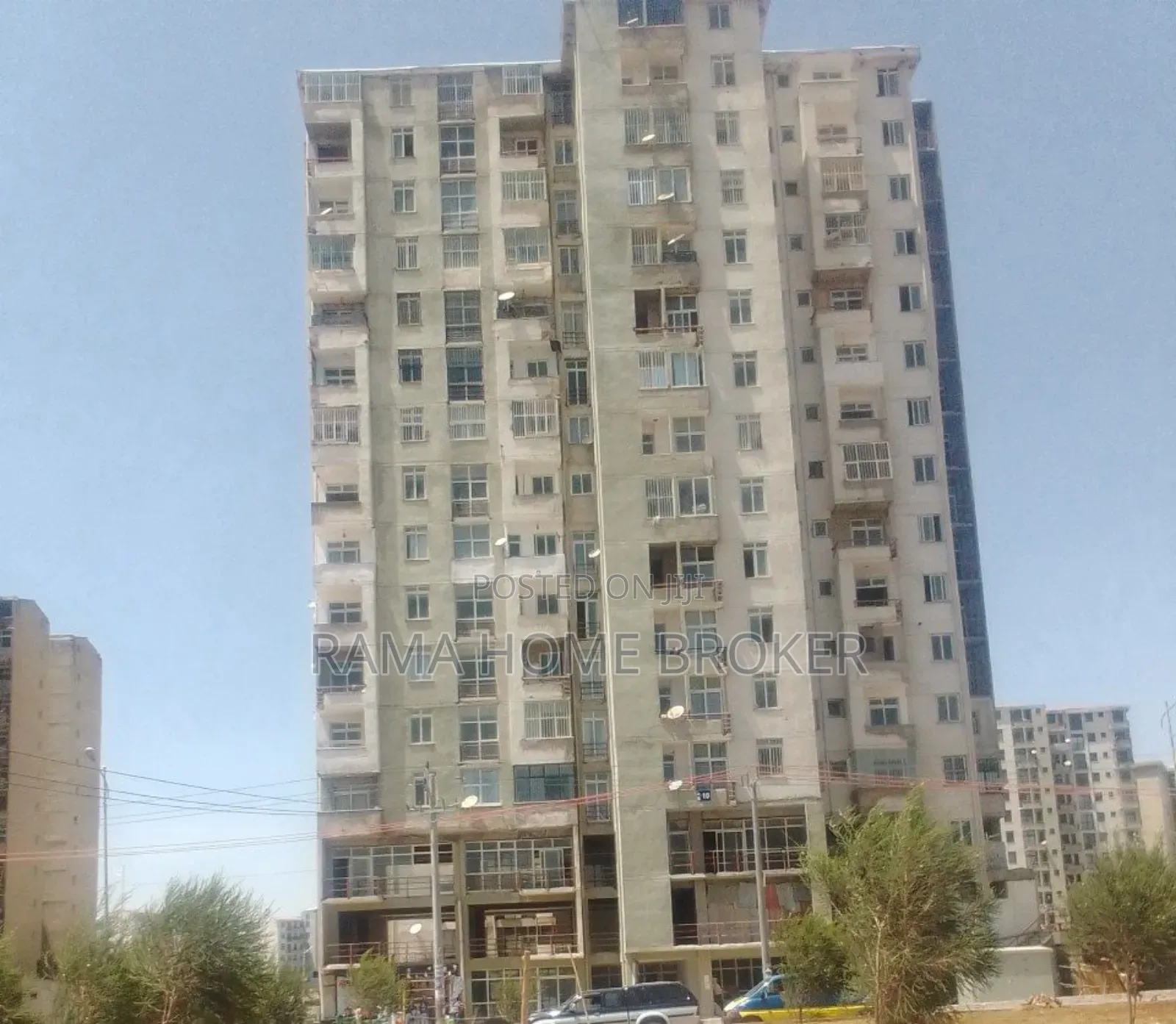 የሚሽጥ ሱቅ ከ 150 ሺ ብር በላይ የሚከራይ 50% ባንክ ይሙቻቻል