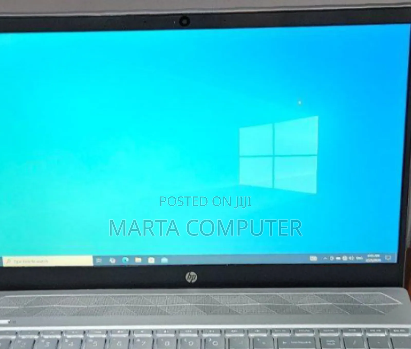 New Laptop HP Pavilion 15 8GB Intel Core i5 SSD 256GB