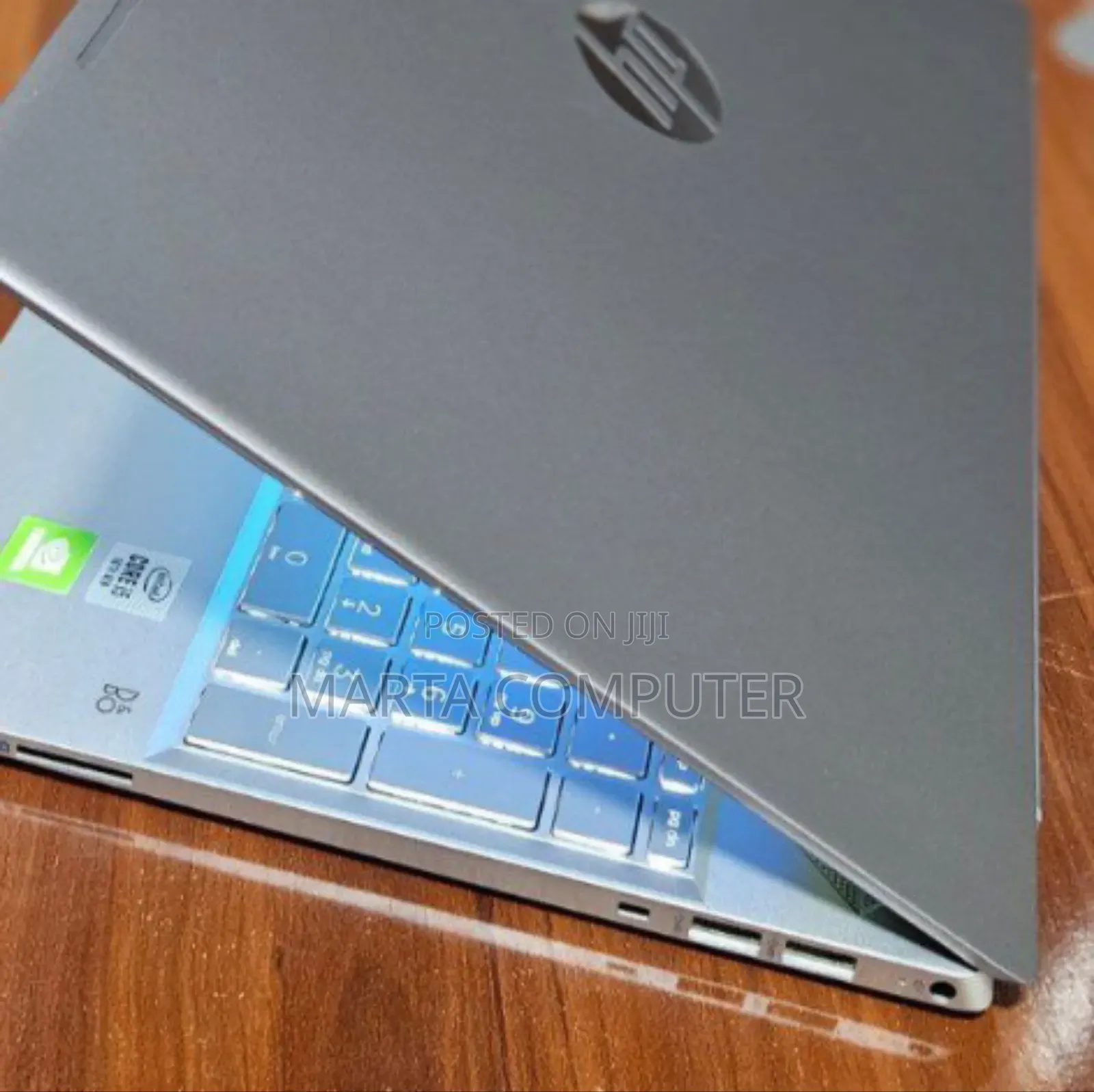 New Laptop HP Pavilion 15 8GB Intel Core i5 SSD 256GB