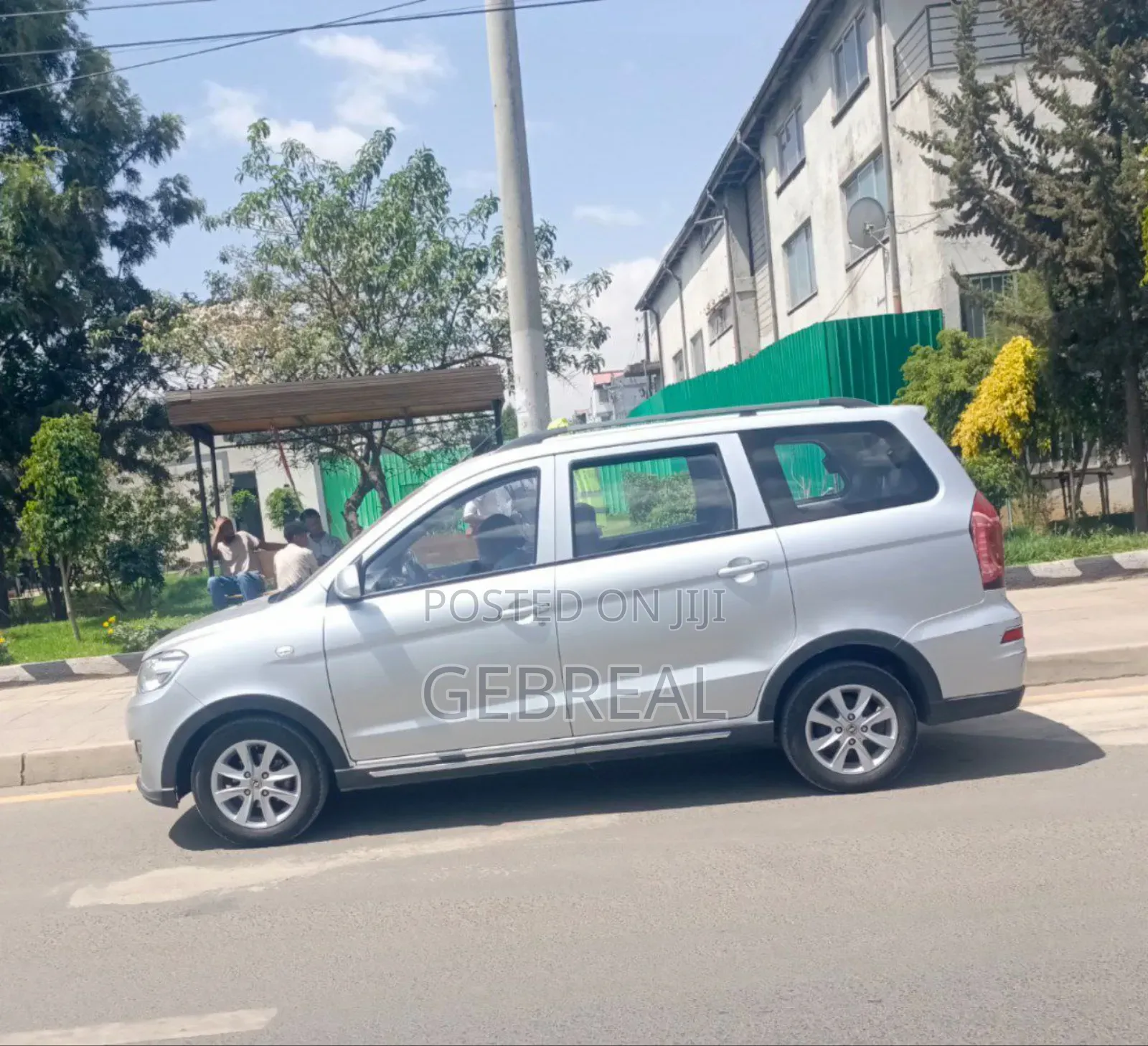 Changan UNI-K 2.0 Petrol FWD 2024 Silver