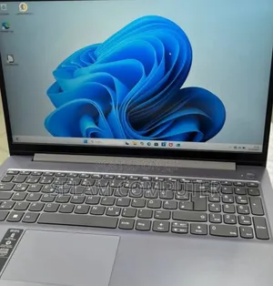 New Laptop Lenovo Ideapad 3 16GB AMD Ryzen 5 SSD 512GB