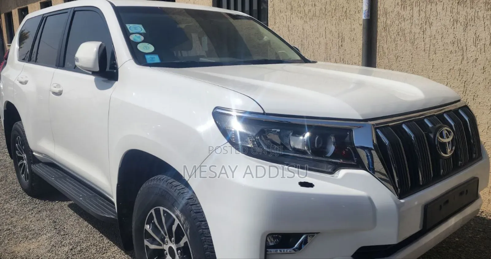 Toyota Land Cruiser 2022 White