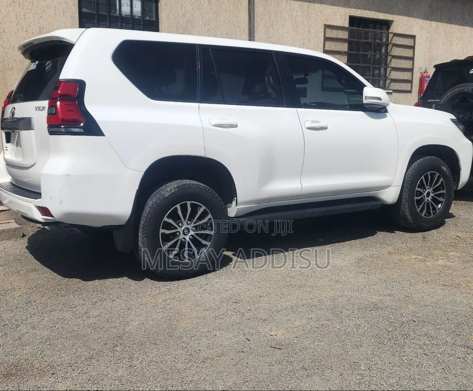 Toyota Land Cruiser 2022 White