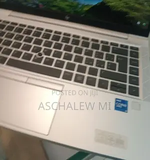 New Laptop HP EliteBook 840 G8 16GB Intel Core i5 SSD 512GB