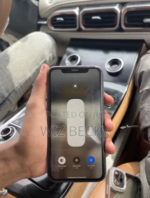 Apple iPhone 11 64 GB Black