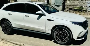 New Mercedes-Benz EQC EQC400 4MATIC 2023 White