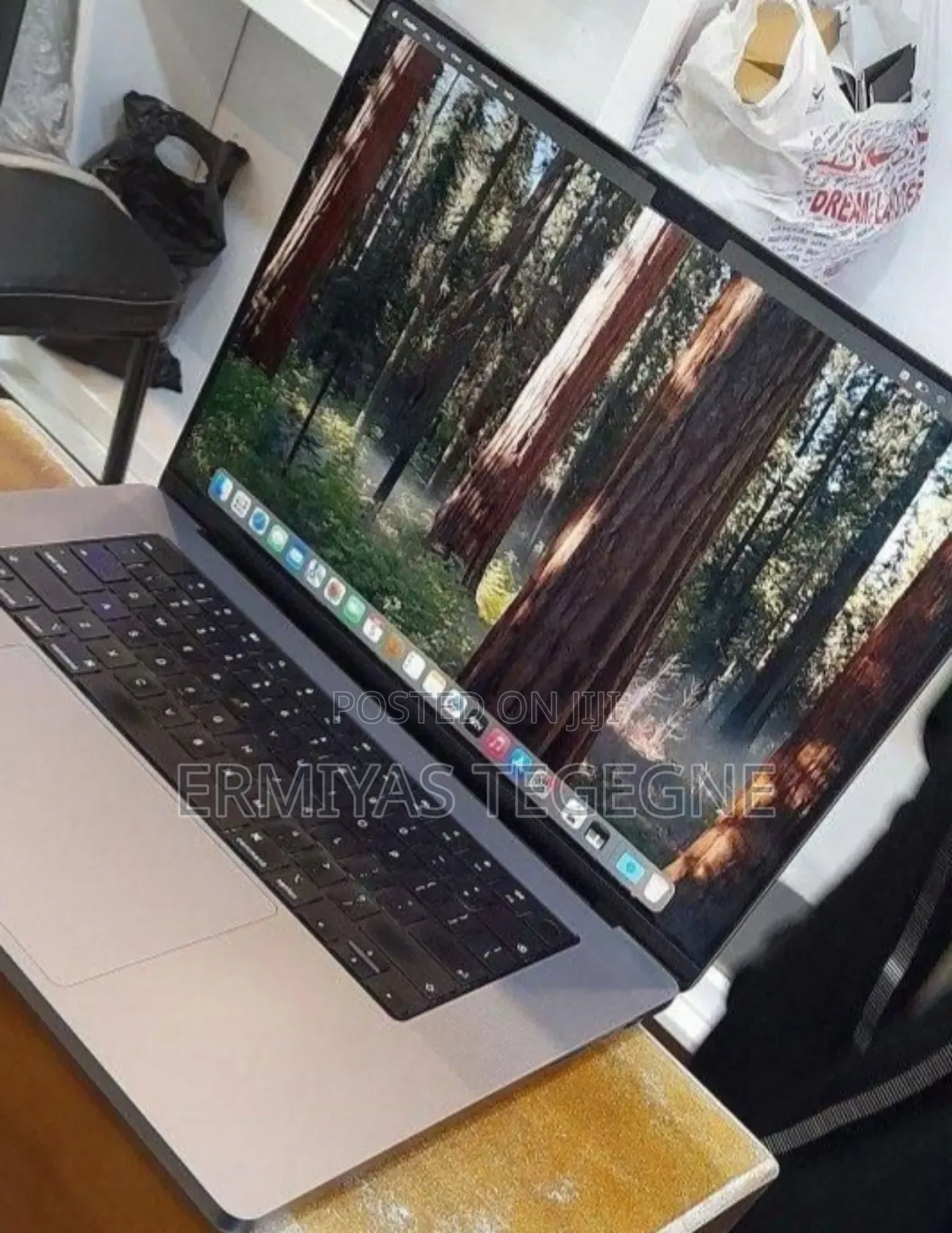 New Laptop Apple MacBook Pro M1 16GB Intel Core i7 SSD 512GB