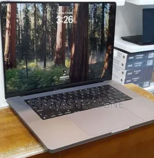 New Laptop Apple MacBook Pro M1 16GB Intel Core i7 SSD 512GB