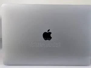 New Laptop Apple MacBook Pro 2019 8GB Intel Core i5 SSD 256GB