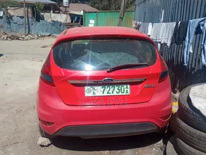 Ford Fiesta 2011 Red