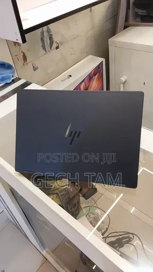 New Laptop HP OmniBook Ultra Flip 14" 16GB Intel Core Ultra 7 SSD 1T