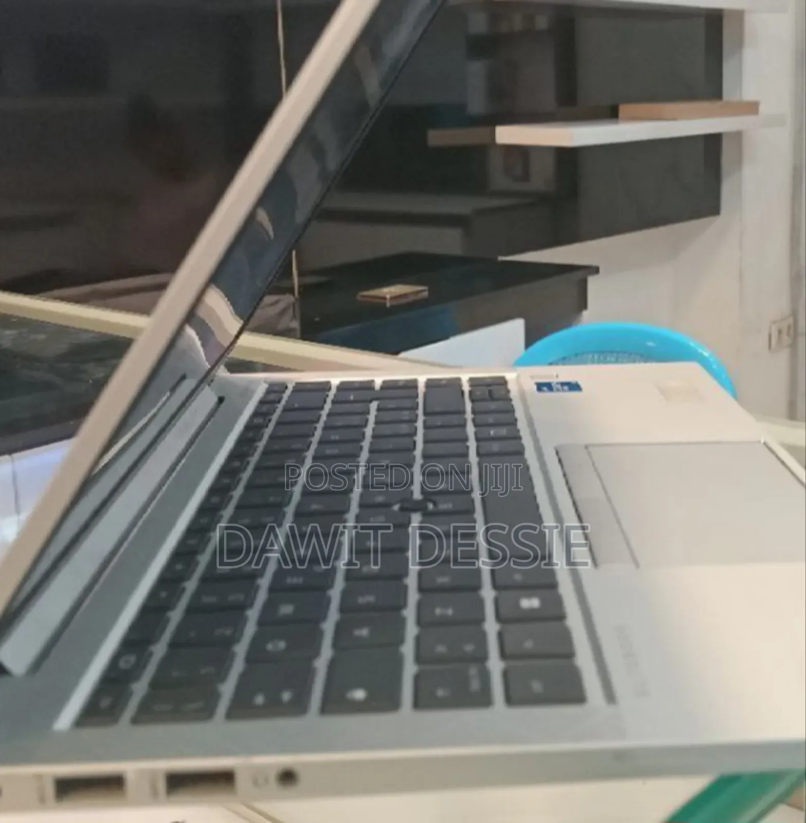 New Laptop HP EliteBook 840 G8 16GB Intel Core i5 SSD 512GB