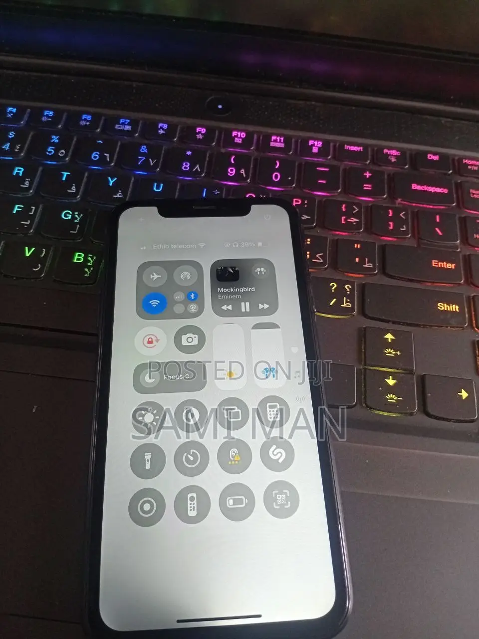 Apple XR 64 GB Black