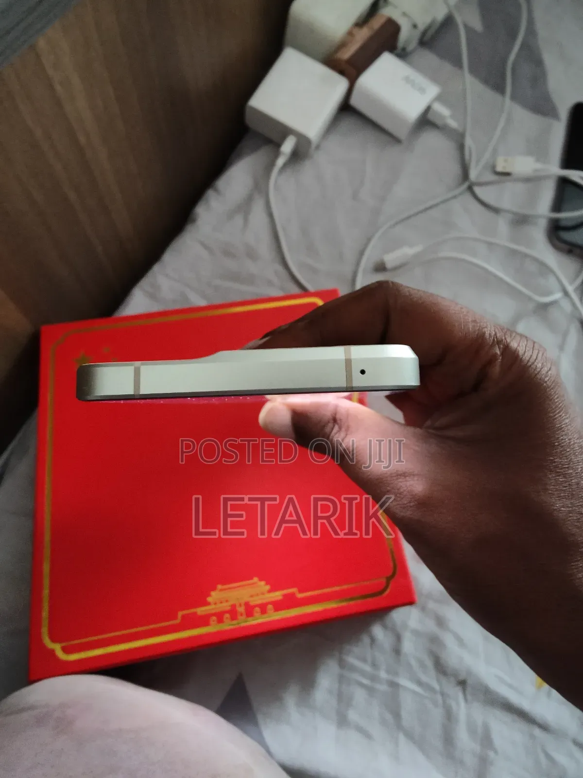 Oppo Reno8 Pro 256 GB Gold