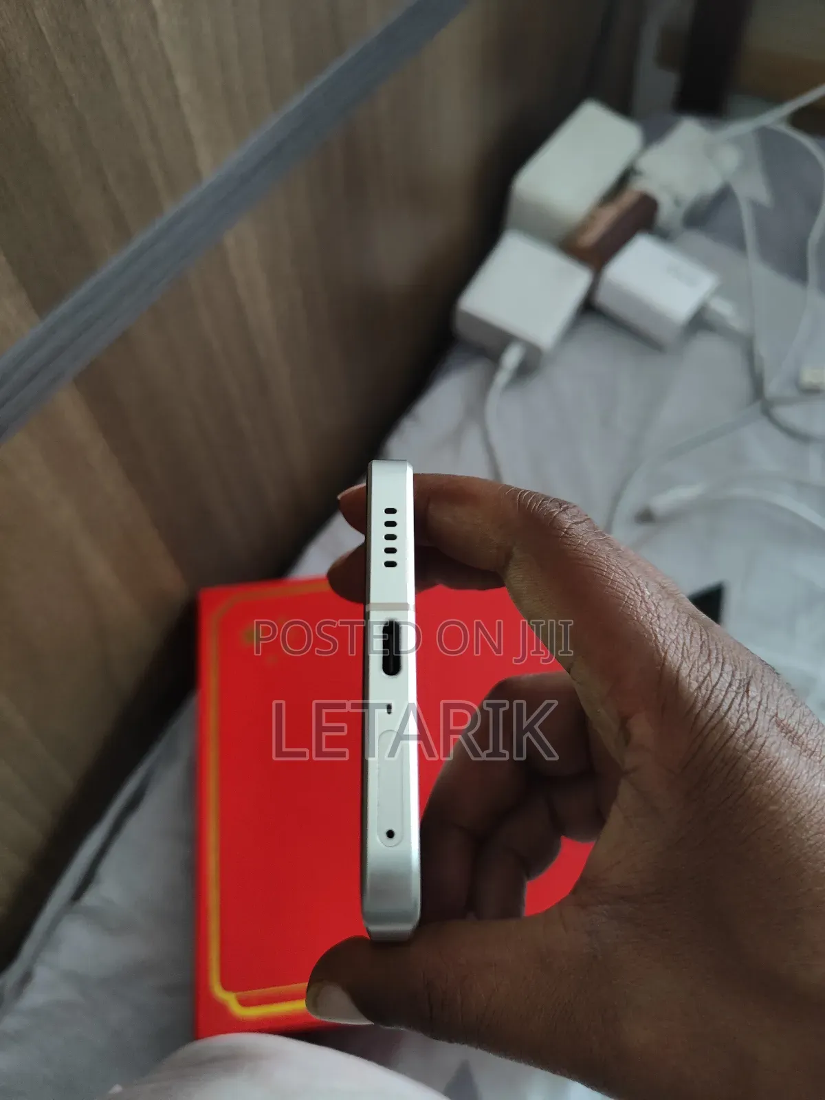 Oppo Reno8 Pro 256 GB Gold