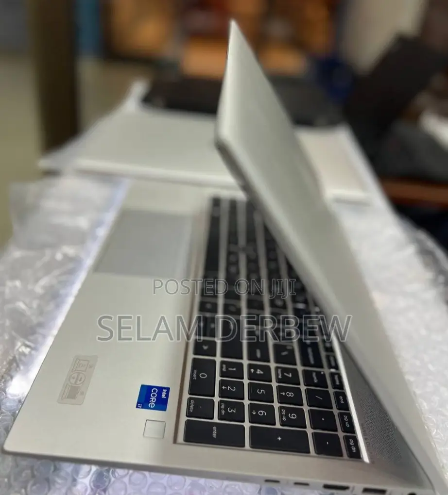 New Laptop HP EliteBook 850 G8 16GB Intel Core i7 SSD 512GB